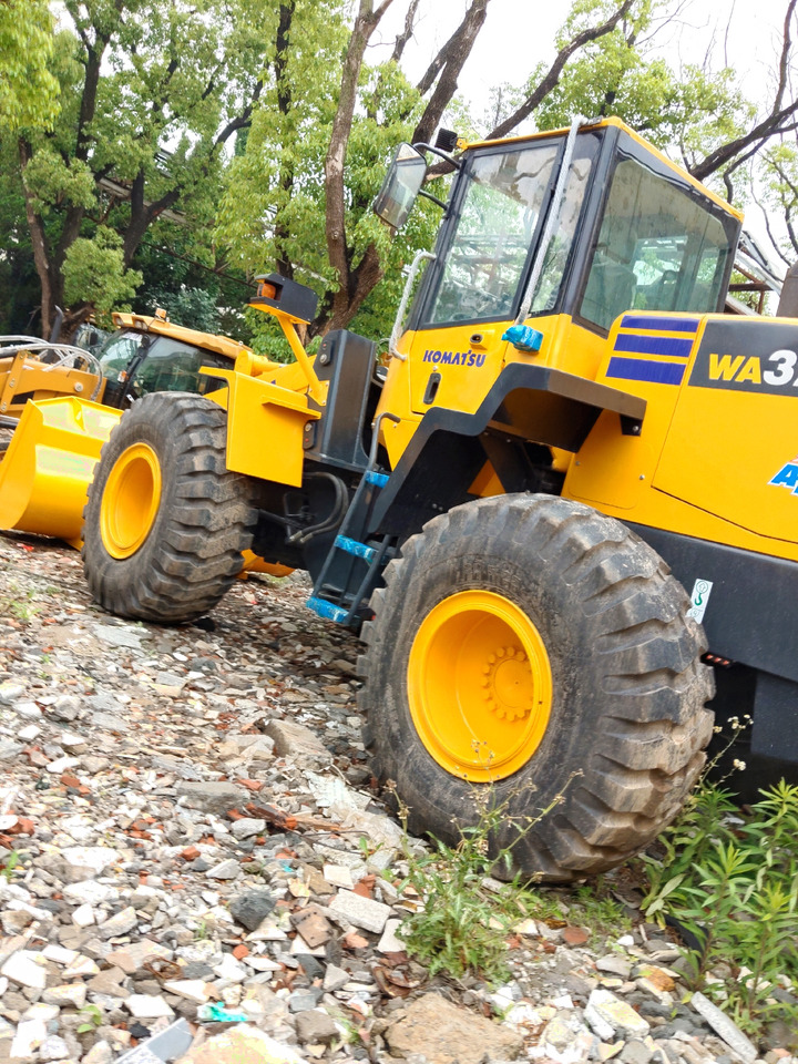 KOMATSU WA320 - Wiellader: afbeelding 3 KOMATSU WA320 - Wiellader: afbeelding 3