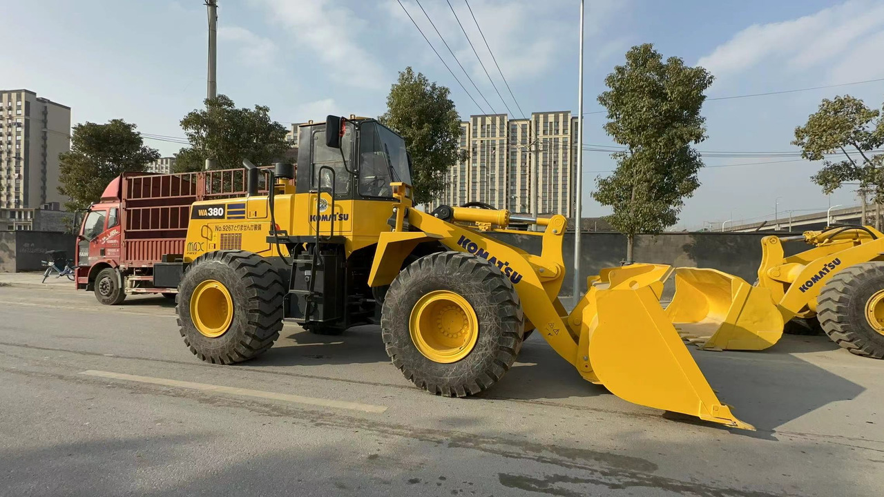 KOMATSU WA380 - Wiellader: afbeelding 2 KOMATSU WA380 - Wiellader: afbeelding 2