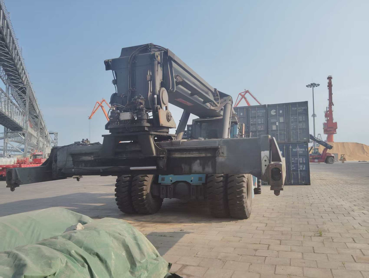 KONECRANES SMV 4531 TB5 45 TON CAPACITY - Reach stacker: afbeelding 3 KONECRANES SMV 4531 TB5 45 TON CAPACITY - Reach stacker: afbeelding 3