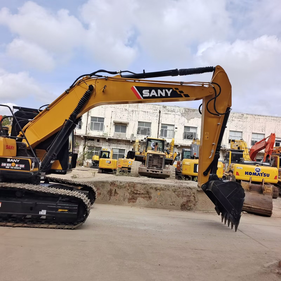 SANY SY 215C - 9 - Rupsgraafmachine: afbeelding 3 SANY SY 215C - 9 - Rupsgraafmachine: afbeelding 3