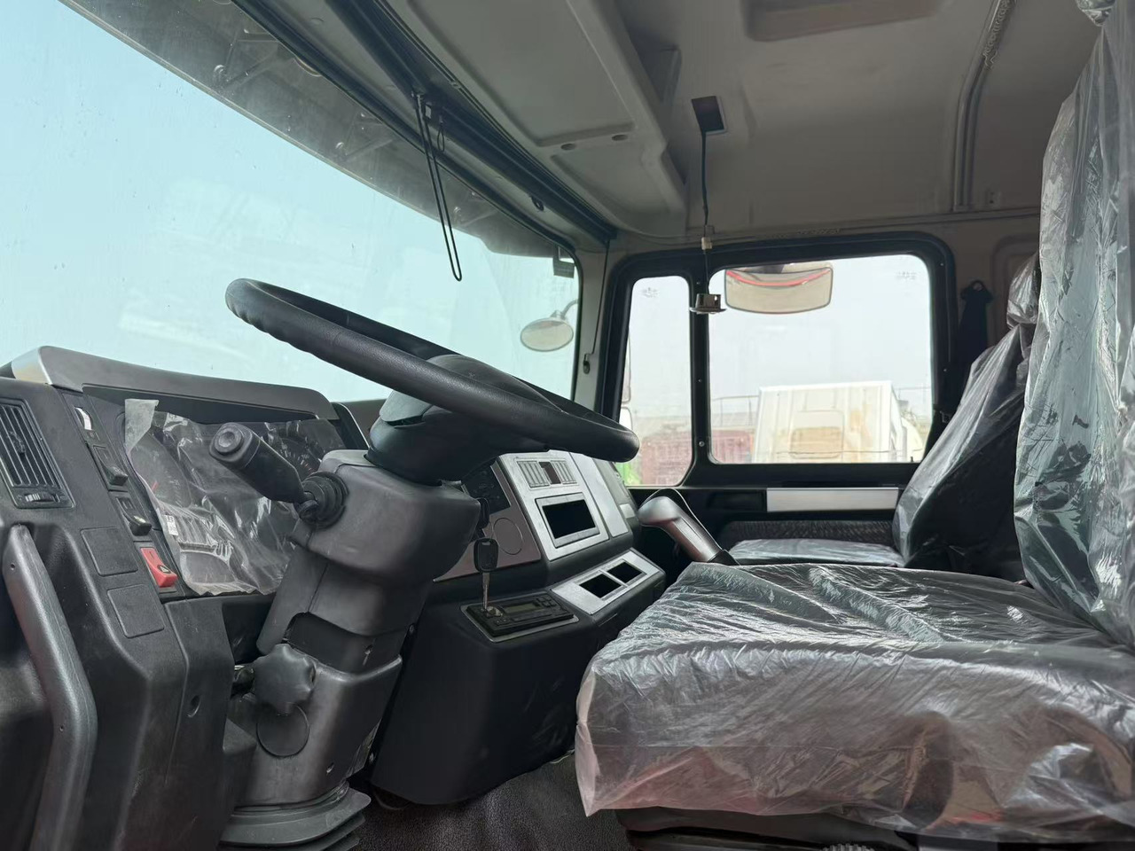 Kipper vrachtwagen SHACMAN F3000: afbeelding 1