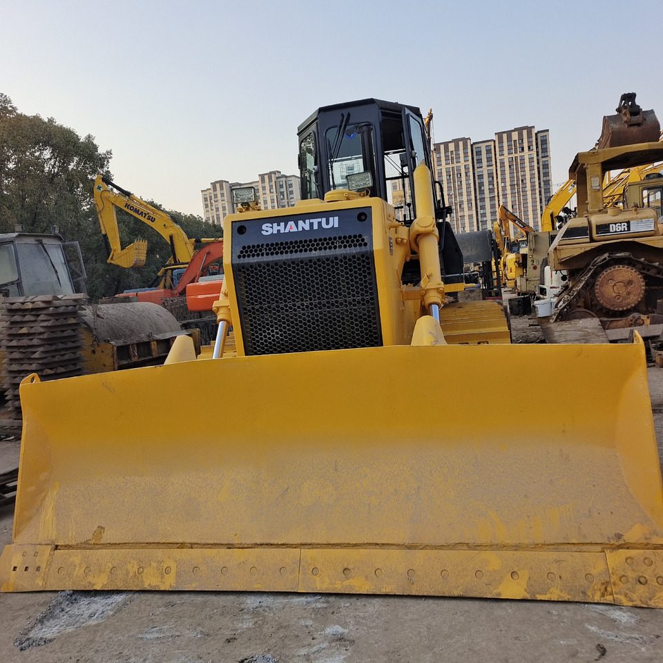 Bulldozer SHANTUI SD 16 SD16 SD22 SD32 SD13: afbeelding 1