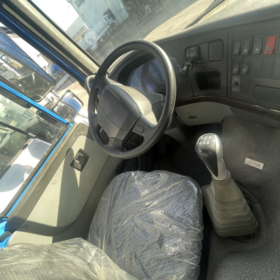 SINOTRUK HOWO 375 HP 6*4 371 380 400 420HP - Kipper vrachtwagen: afbeelding 4 SINOTRUK HOWO 375 HP 6*4 371 380 400 420HP - Kipper vrachtwagen: afbeelding 4