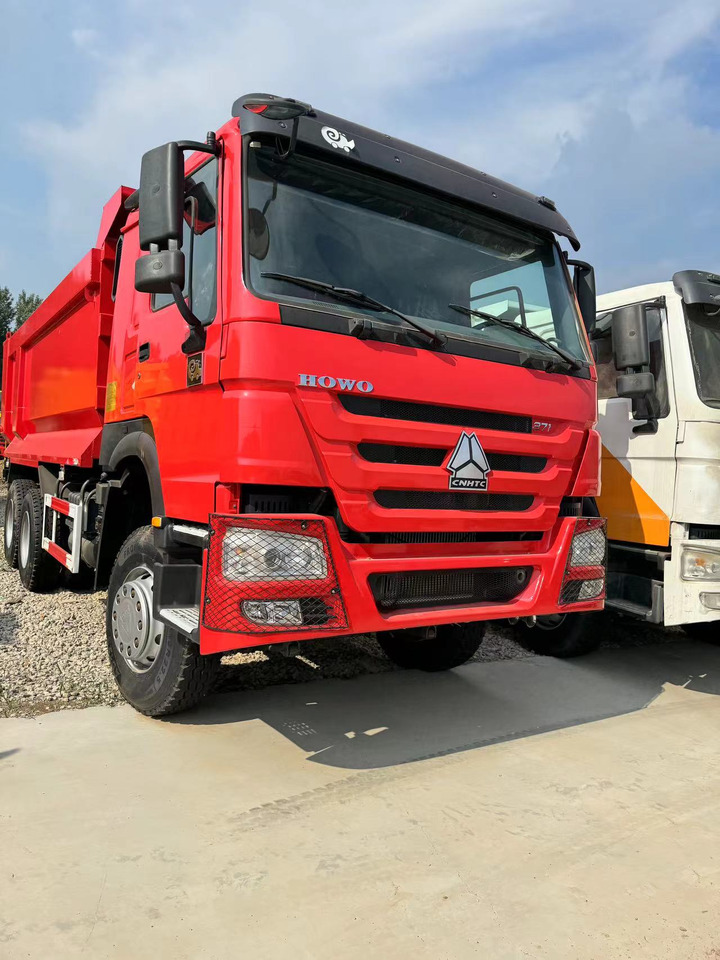 SINOTRUK HOWO 6*4 10 WHEELS 371 375 380 400 420 - Kipper vrachtwagen: afbeelding 2 SINOTRUK HOWO 6*4 10 WHEELS 371 375 380 400 420 - Kipper vrachtwagen: afbeelding 2
