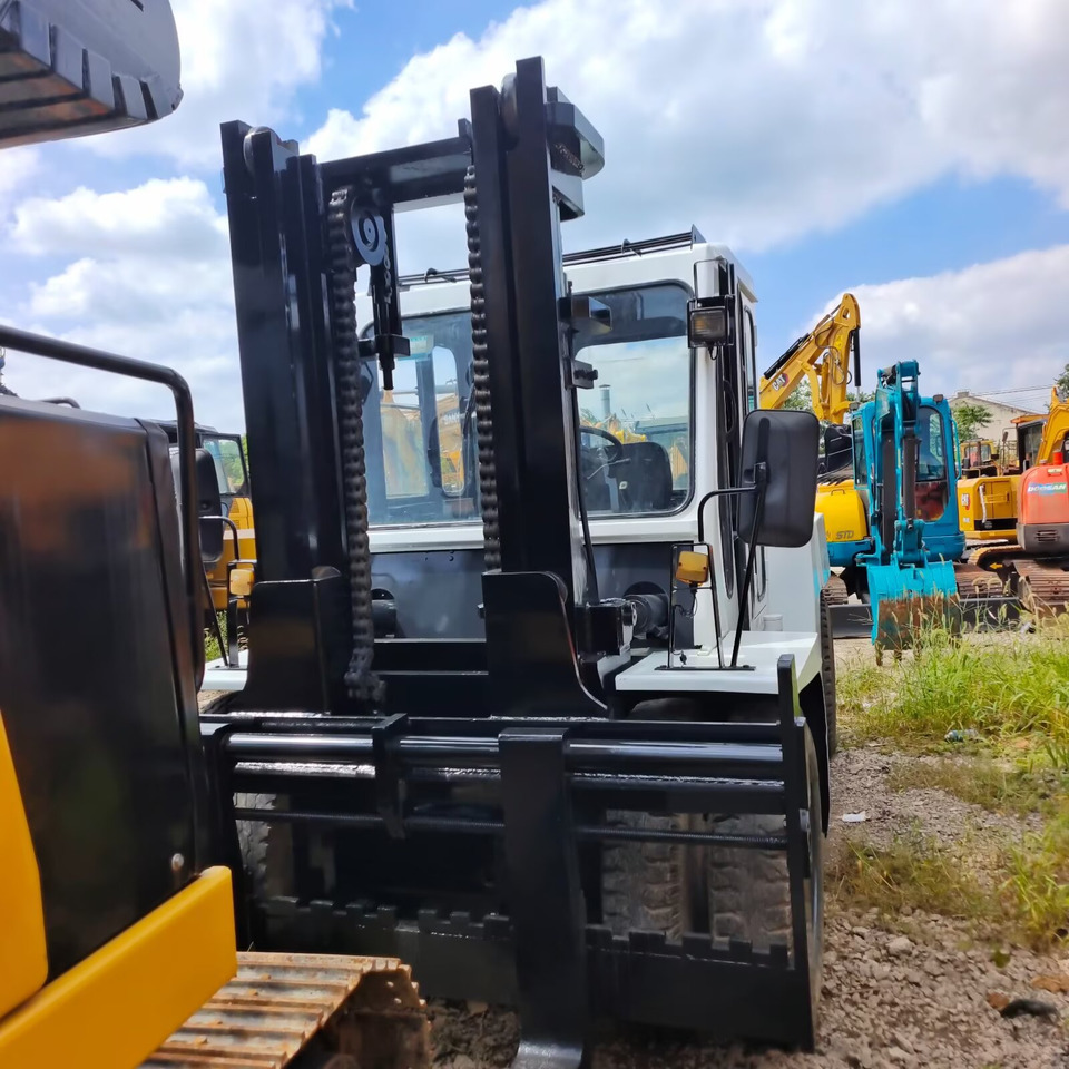 TCM FD100 10 TON - Diesel heftruck: afbeelding 3 TCM FD100 10 TON - Diesel heftruck: afbeelding 3