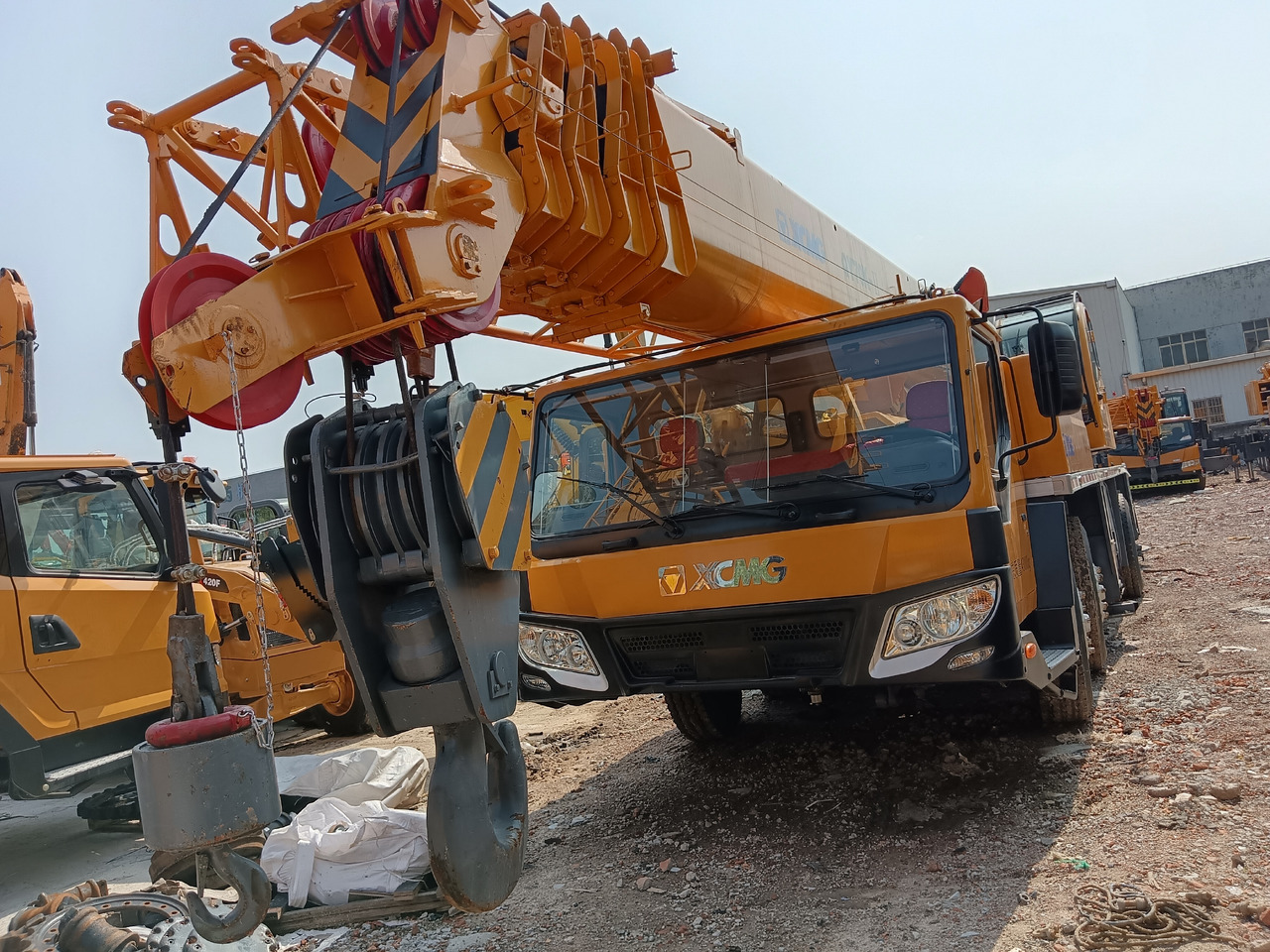 XCMG QY70KⅡ - Mobiele kraan: afbeelding 1 XCMG QY70KⅡ - Mobiele kraan: afbeelding 1