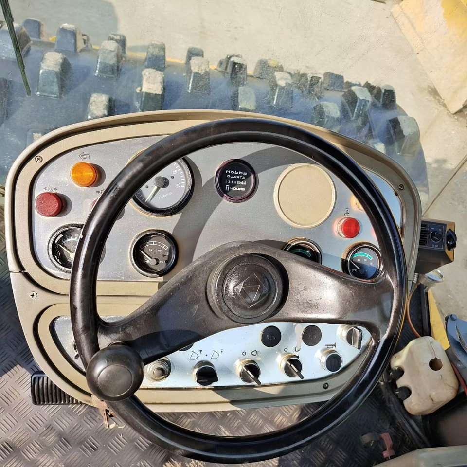 XCMG XS 223J WITH SHEEPFOOT PAD - Asfaltwals: afbeelding 3 XCMG XS 223J WITH SHEEPFOOT PAD - Asfaltwals: afbeelding 3