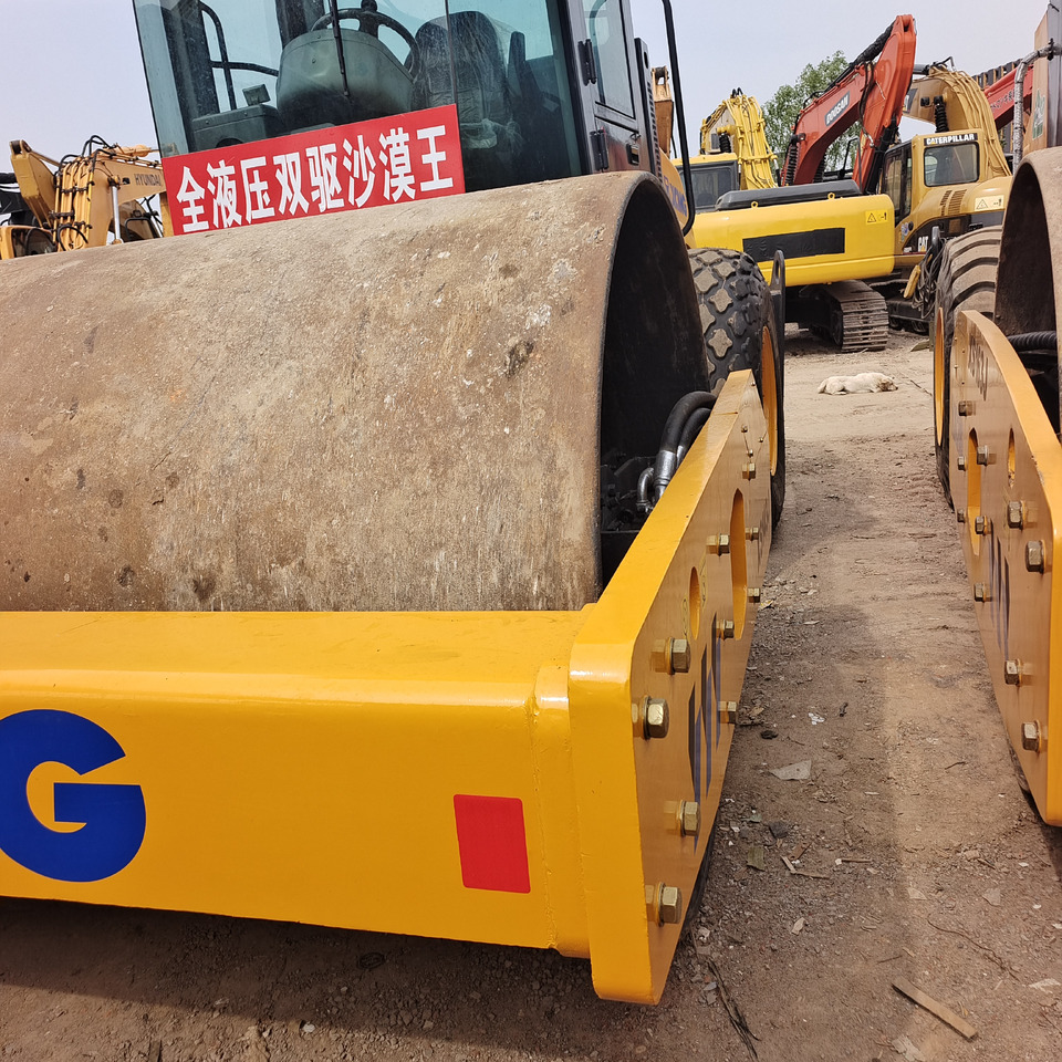 XCMG XS143J - Asfaltwals: afbeelding 4 XCMG XS143J - Asfaltwals: afbeelding 4