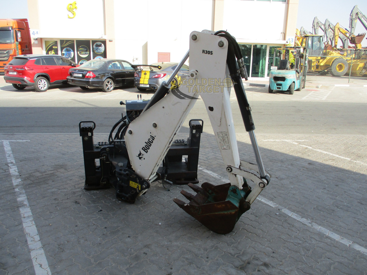 BOBCAT Skid Steer R30S Backhoe Attachment - Voorladerbak voor Schranklader: afbeelding 1 BOBCAT Skid Steer R30S Backhoe Attachment - Voorladerbak voor Schranklader: afbeelding 1