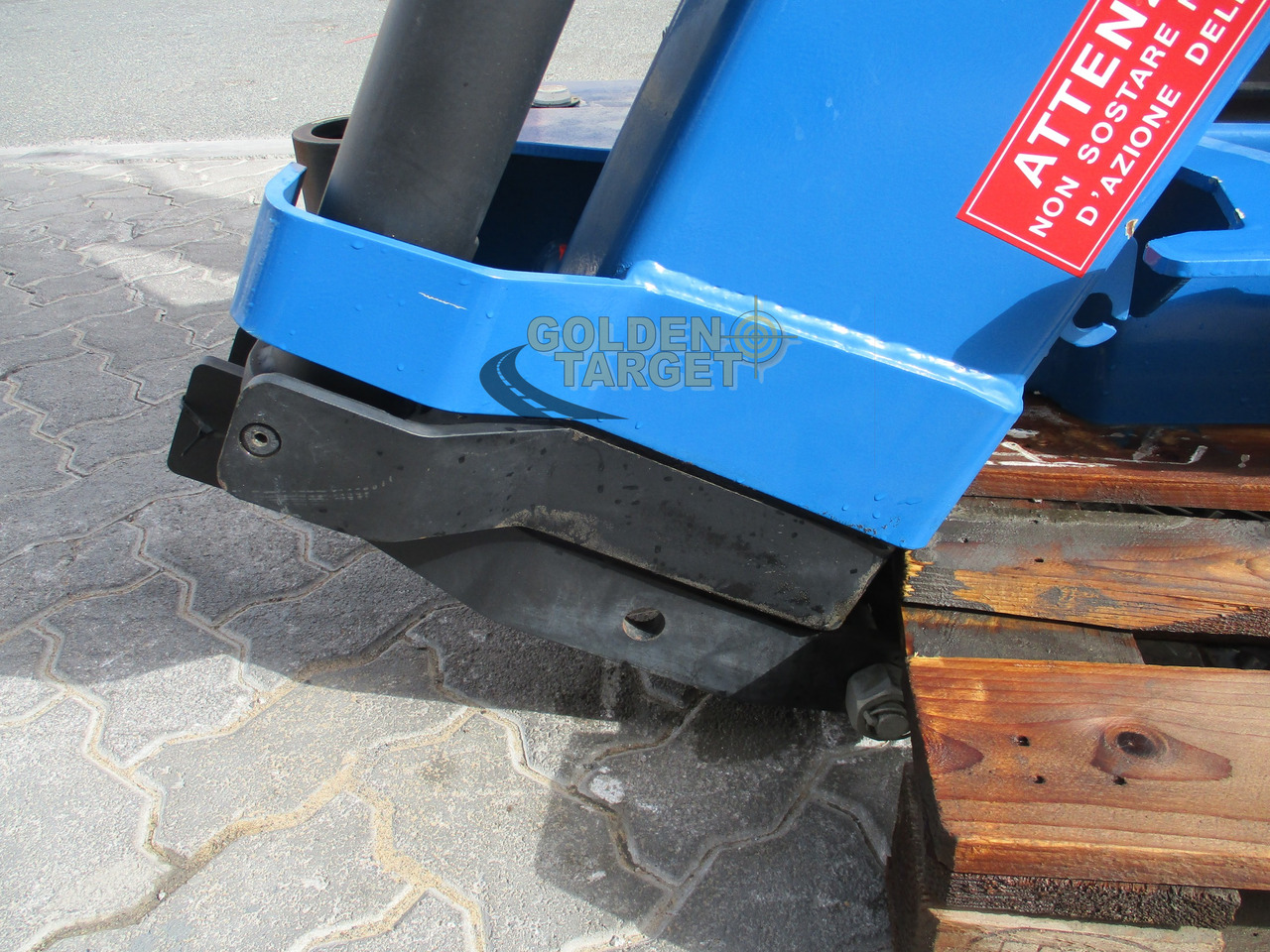 ING BONFIGLIOLI IBP 8000 M / 2SI CRANE - Autolaadkraan voor Vrachtwagen: afbeelding 5 ING BONFIGLIOLI IBP 8000 M / 2SI CRANE - Autolaadkraan voor Vrachtwagen: afbeelding 5