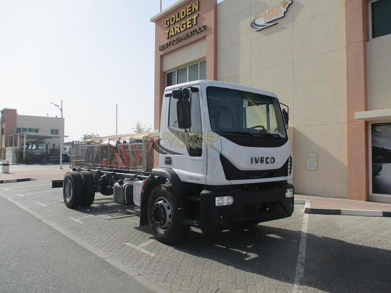 Iveco EUROCARGO 180E28 - Chassis oplegger: afbeelding 1 Iveco EUROCARGO 180E28 - Chassis oplegger: afbeelding 1