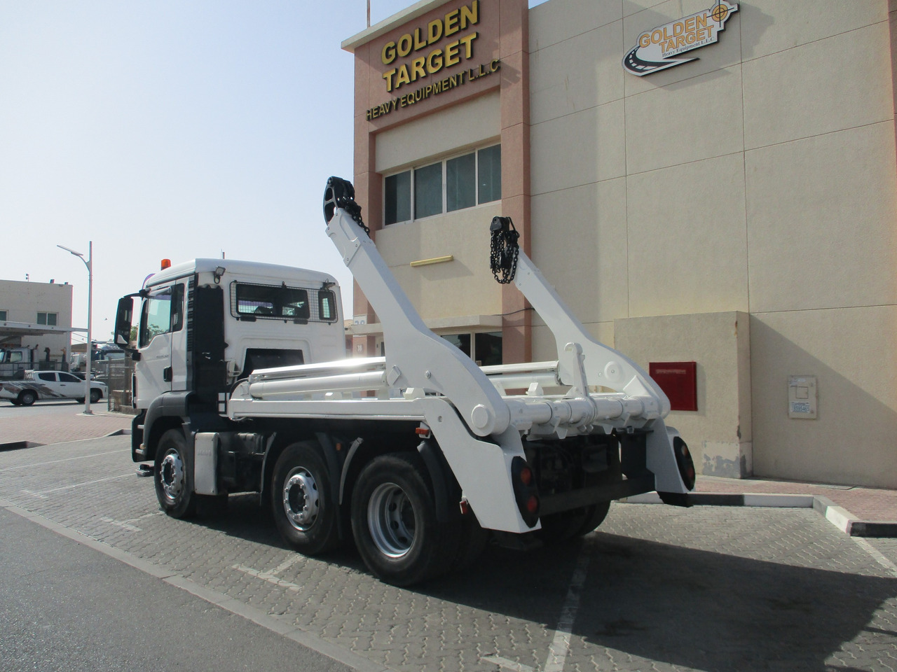 MAN TGS 26.360 6x2 Skip Loader - Portaalarmsysteem vrachtwagen: afbeelding 4 MAN TGS 26.360 6x2 Skip Loader - Portaalarmsysteem vrachtwagen: afbeelding 4