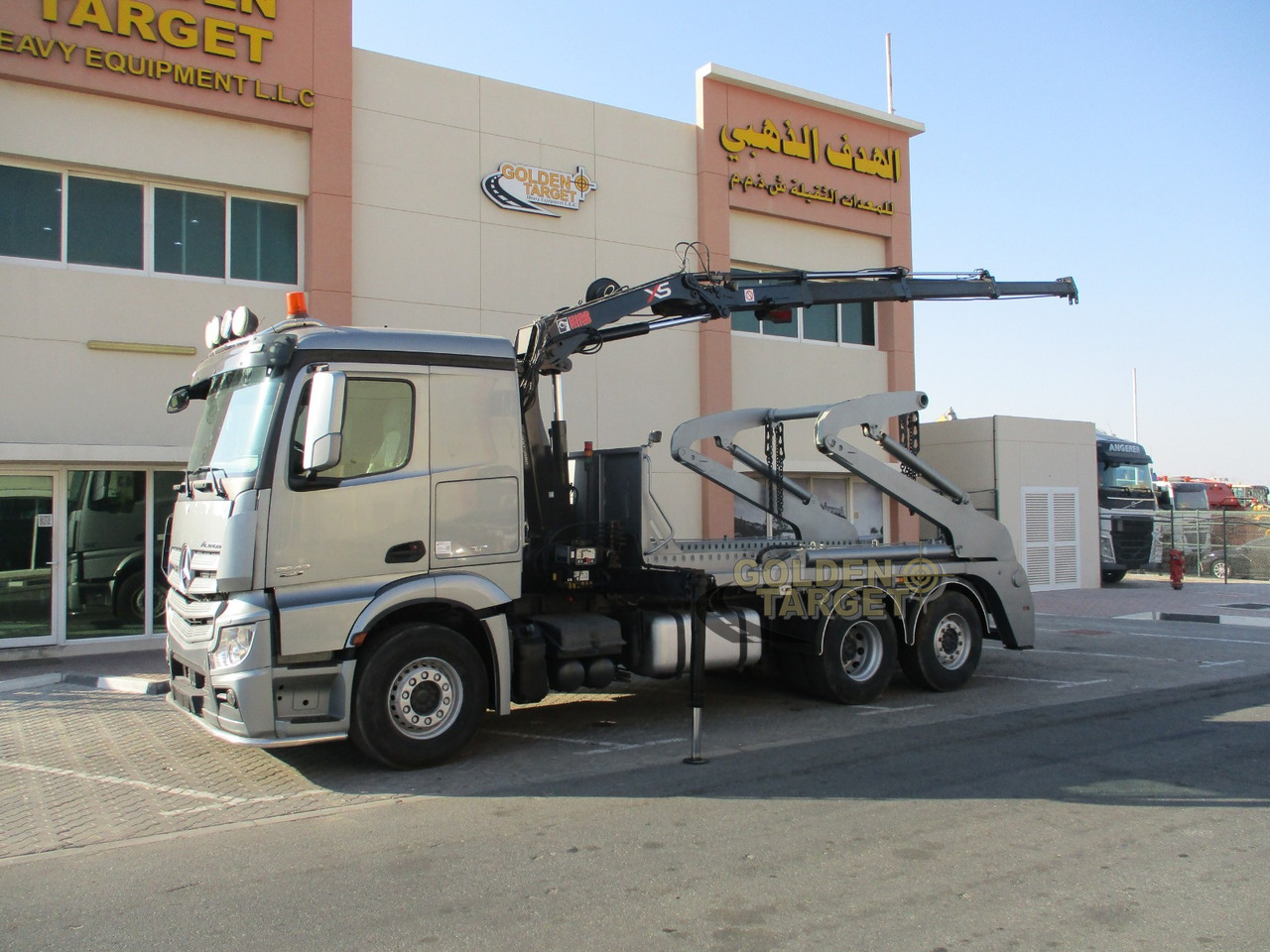 Portaalarmsysteem vrachtwagen MERCEDES-BENZ 2642 6×2 DOUBLE SKIP LOADER with HIAB Crane: afbeelding 9