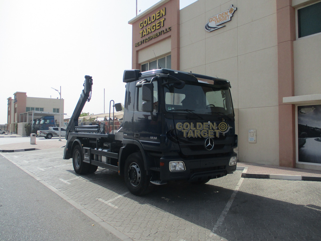 MERCEDES-BENZ Actros 1836 4x2 Skip Loader - Portaalarmsysteem vrachtwagen: afbeelding 1 MERCEDES-BENZ Actros 1836 4x2 Skip Loader - Portaalarmsysteem vrachtwagen: afbeelding 1