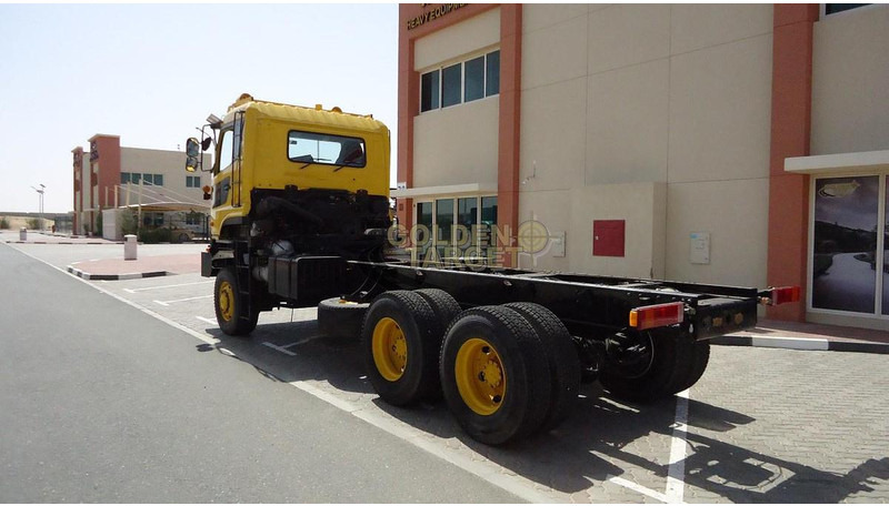 Nissan CZ4YL - Chassis oplegger: afbeelding 4 Nissan CZ4YL - Chassis oplegger: afbeelding 4