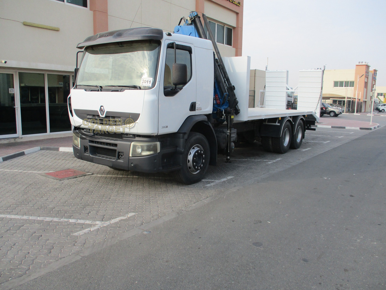RENAULT Kerax 380 6×4 Crane Truck - Kraanwagen: afbeelding 2 RENAULT Kerax 380 6×4 Crane Truck - Kraanwagen: afbeelding 2