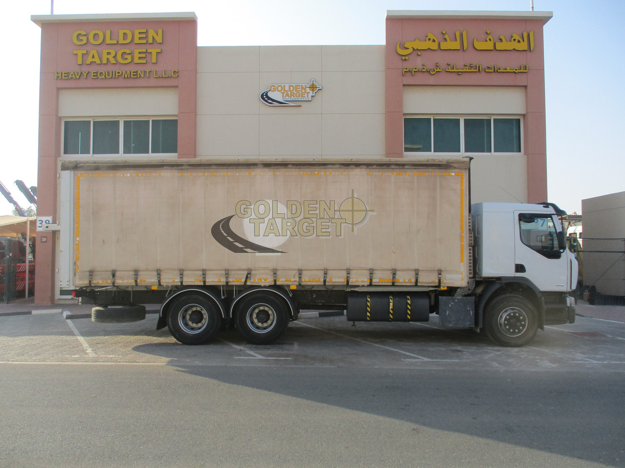 Renault KERAX 380 - Schuifzeilen vrachtwagen: afbeelding 5 Renault KERAX 380 - Schuifzeilen vrachtwagen: afbeelding 5