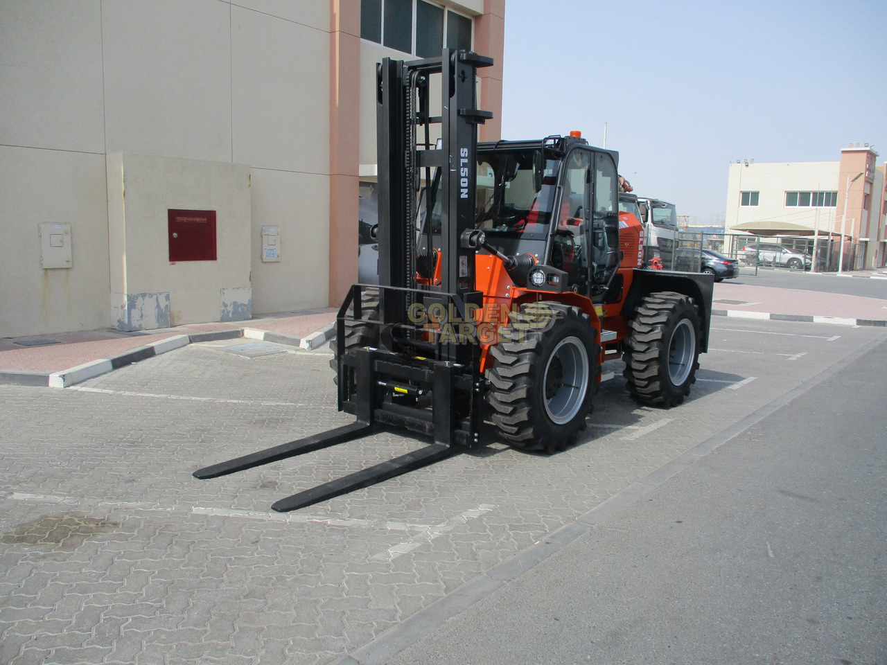 Solution SL50N Rough Terrain Forklift - Diesel heftruck: afbeelding 2 Solution SL50N Rough Terrain Forklift - Diesel heftruck: afbeelding 2