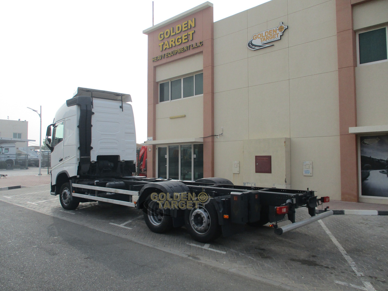 Volvo FH460 6×2 Chassis - Chassis vrachtwagen: afbeelding 4 Volvo FH460 6×2 Chassis - Chassis vrachtwagen: afbeelding 4