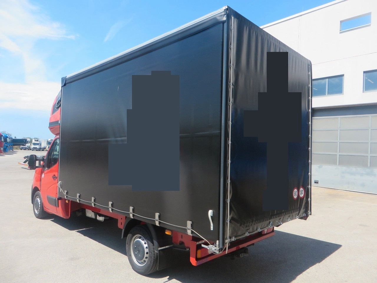 Renault MASTER3 tilt body - Schuifzeilen bestelwagen: afbeelding 4 Renault MASTER3 tilt body - Schuifzeilen bestelwagen: afbeelding 4