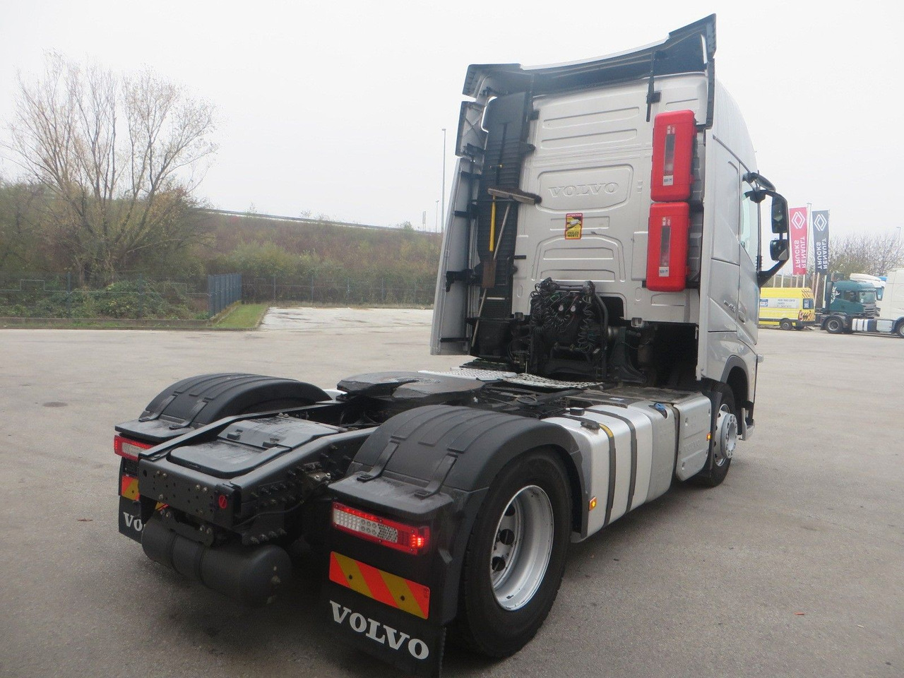 Volvo FH460 4x2Tractor - Trekker: afbeelding 3 Volvo FH460 4x2Tractor - Trekker: afbeelding 3