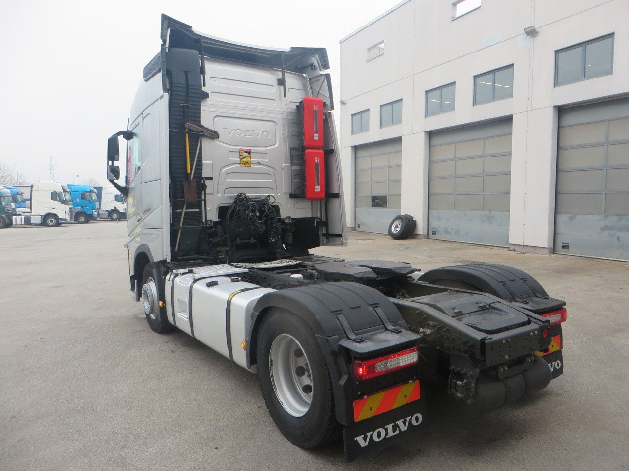Volvo FH460 4x2Tractor - Trekker: afbeelding 4 Volvo FH460 4x2Tractor - Trekker: afbeelding 4