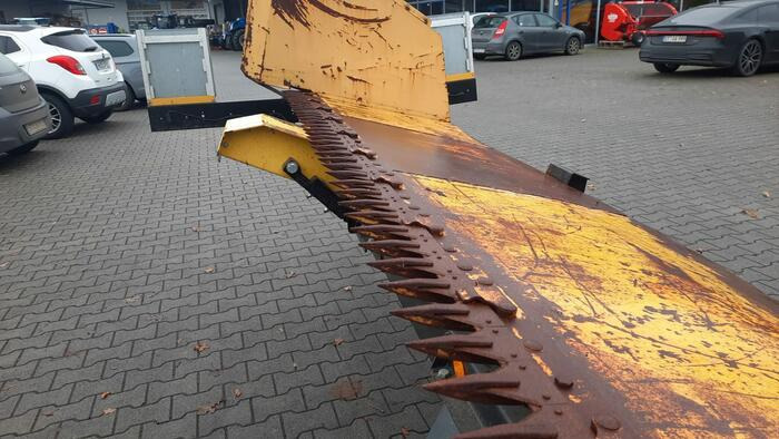 Biso Schrattenecker Rapstisch 5,40m - Maaidorser: afbeelding 4 Biso Schrattenecker Rapstisch 5,40m - Maaidorser: afbeelding 4