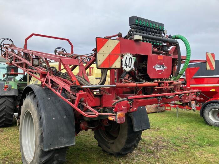 Hardi NAVIGATOR 4000 - Gedragen veldspuit: afbeelding 4 Hardi NAVIGATOR 4000 - Gedragen veldspuit: afbeelding 4