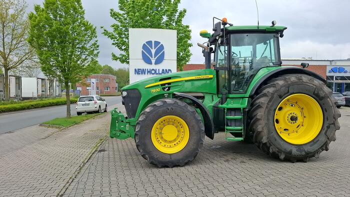 John Deere 7930 - Tractor: afbeelding 1 John Deere 7930 - Tractor: afbeelding 1