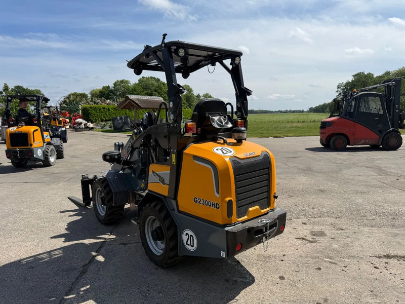 Giant 2300 HD NIEUW Shovel! Giant Kubota - Wiellader: afbeelding 2 Giant 2300 HD NIEUW Shovel! Giant Kubota - Wiellader: afbeelding 2