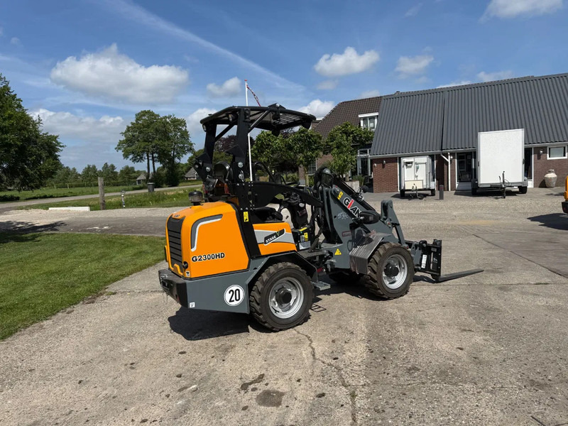 Giant 2300 HD NIEUW Shovel! Giant Kubota - Wiellader: afbeelding 4 Giant 2300 HD NIEUW Shovel! Giant Kubota - Wiellader: afbeelding 4