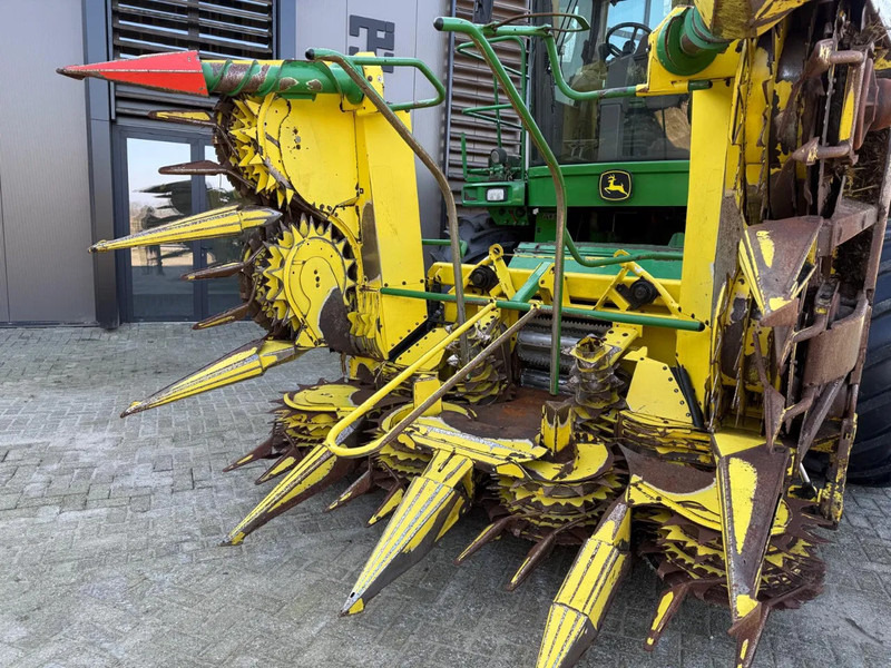 John Deere John deere 7450 Prodrive Kemper 4 WD Hakselaar Corn - Houtversnipperaar: afbeelding 4 John Deere John deere 7450 Prodrive Kemper 4 WD Hakselaar Corn - Houtversnipperaar: afbeelding 4