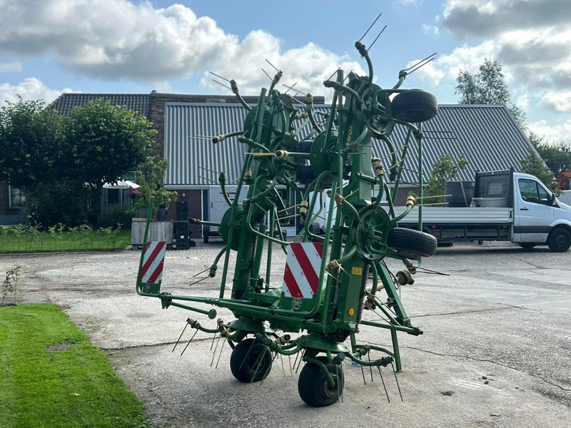 Krone KW 8.82/8 Schudder 8 elements Schudder - Hooischudder: afbeelding 4 Krone KW 8.82/8 Schudder 8 elements Schudder - Hooischudder: afbeelding 4