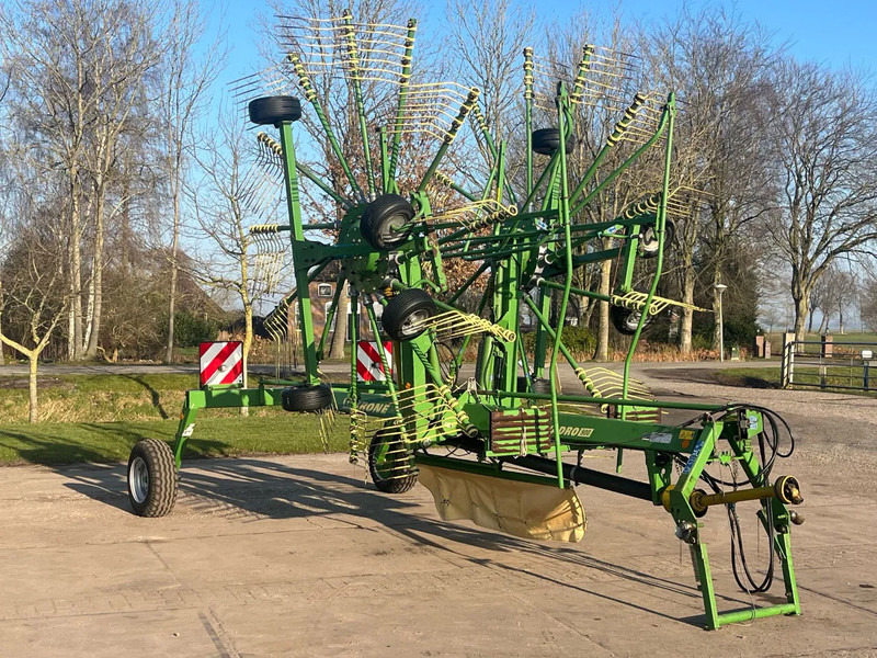 Krone Swadro 900 midden afleg zwillen - Hooischudder: afbeelding 3 Krone Swadro 900 midden afleg zwillen - Hooischudder: afbeelding 3