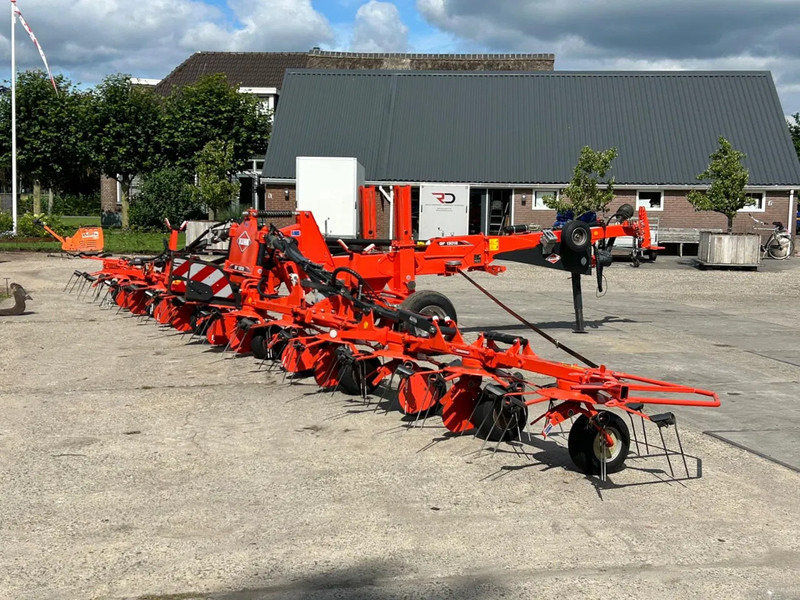 Kuhn GF 13012 Schudder getrokken - Hooischudder: afbeelding 2 Kuhn GF 13012 Schudder getrokken - Hooischudder: afbeelding 2