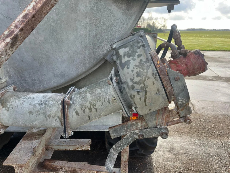 Jako 22 m3 transporttank Giertank Mesttank transport - Landbouwmachine: afbeelding 3 Jako 22 m3 transporttank Giertank Mesttank transport - Landbouwmachine: afbeelding 3
