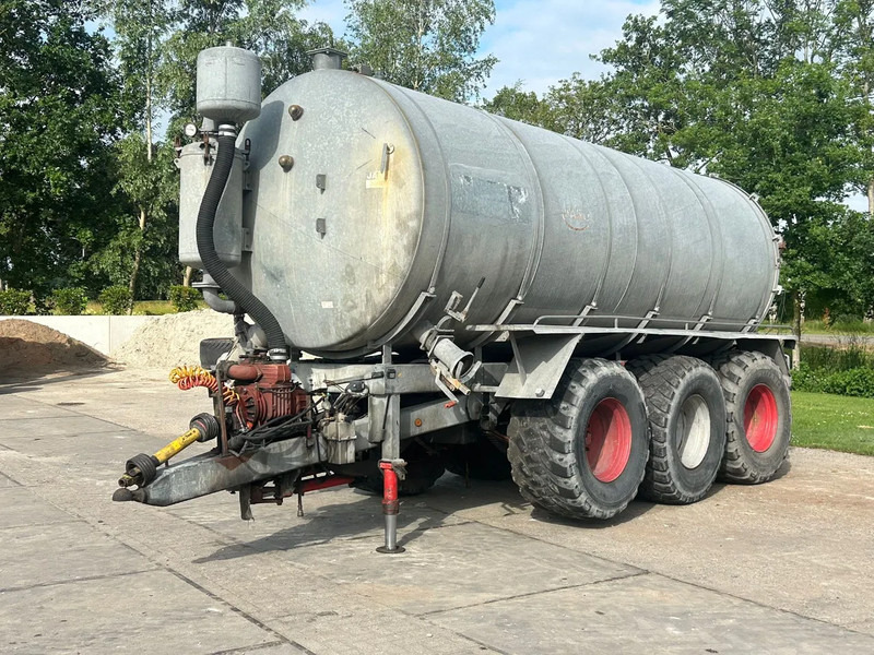 Jako 22000 Liter 22 m3 Vacuumtank 3 asser giertank mesttank - Landbouwmachine: afbeelding 1 Jako 22000 Liter 22 m3 Vacuumtank 3 asser giertank mesttank - Landbouwmachine: afbeelding 1