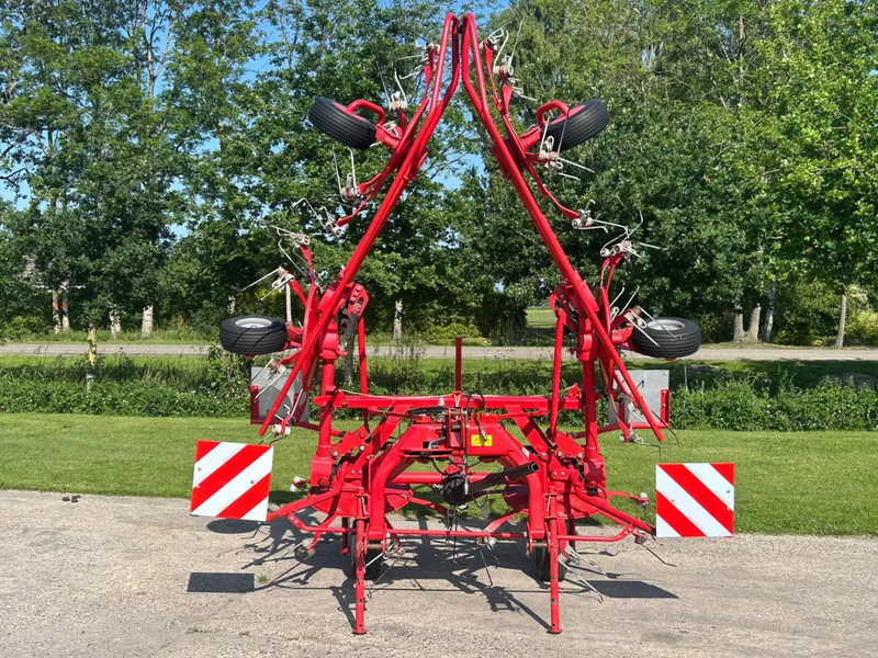 Lely Lotus 770 plus AWS Schudder - Hooischudder: afbeelding 4 Lely Lotus 770 plus AWS Schudder - Hooischudder: afbeelding 4