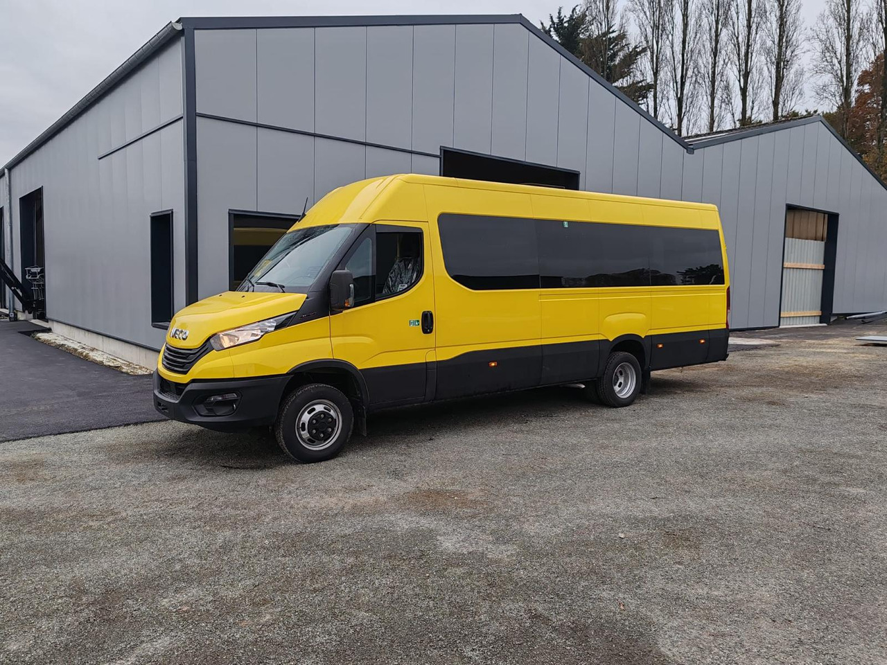 Leasing  5 MINIBUS IVECO DAILY NEUF ET NON IMMATRICULE 5 MINIBUS IVECO DAILY NEUF ET NON IMMATRICULE: afbeelding 6