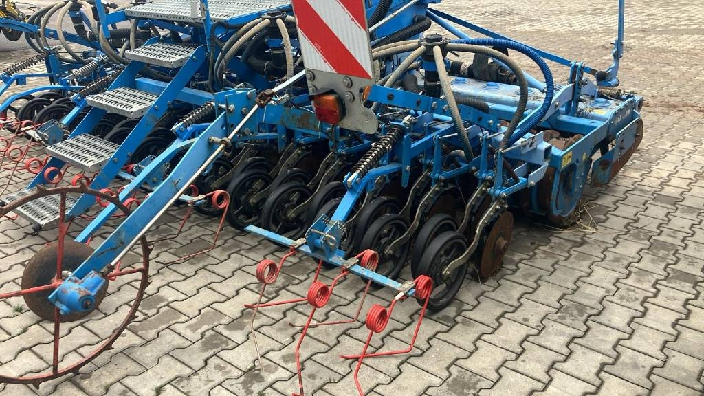 Lemken Solitair 8/400-DS 150 + Zirkon 12/400 - Zaaimachine: afbeelding 4 Lemken Solitair 8/400-DS 150 + Zirkon 12/400 - Zaaimachine: afbeelding 4
