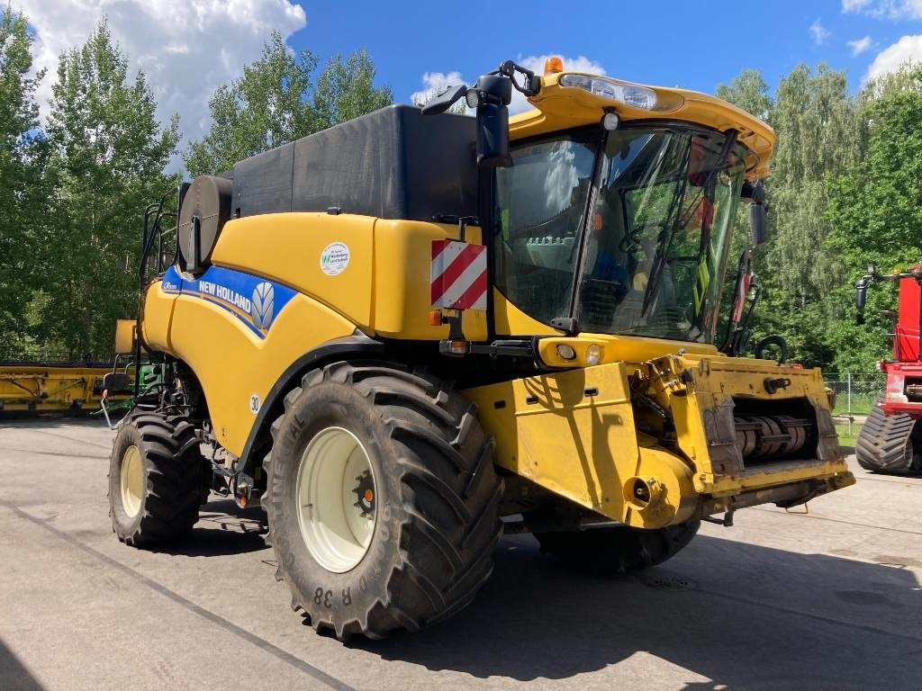 New Holland CR 9090 - Maaidorser: afbeelding 1 New Holland CR 9090 - Maaidorser: afbeelding 1