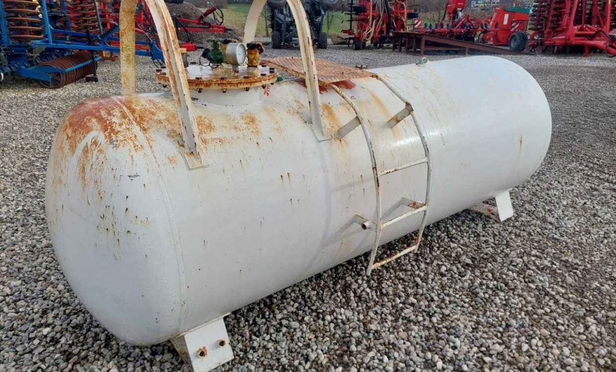 Agrodan Ammoniaktank 2000 kg - Tank: afbeelding 1 Agrodan Ammoniaktank 2000 kg - Tank: afbeelding 1