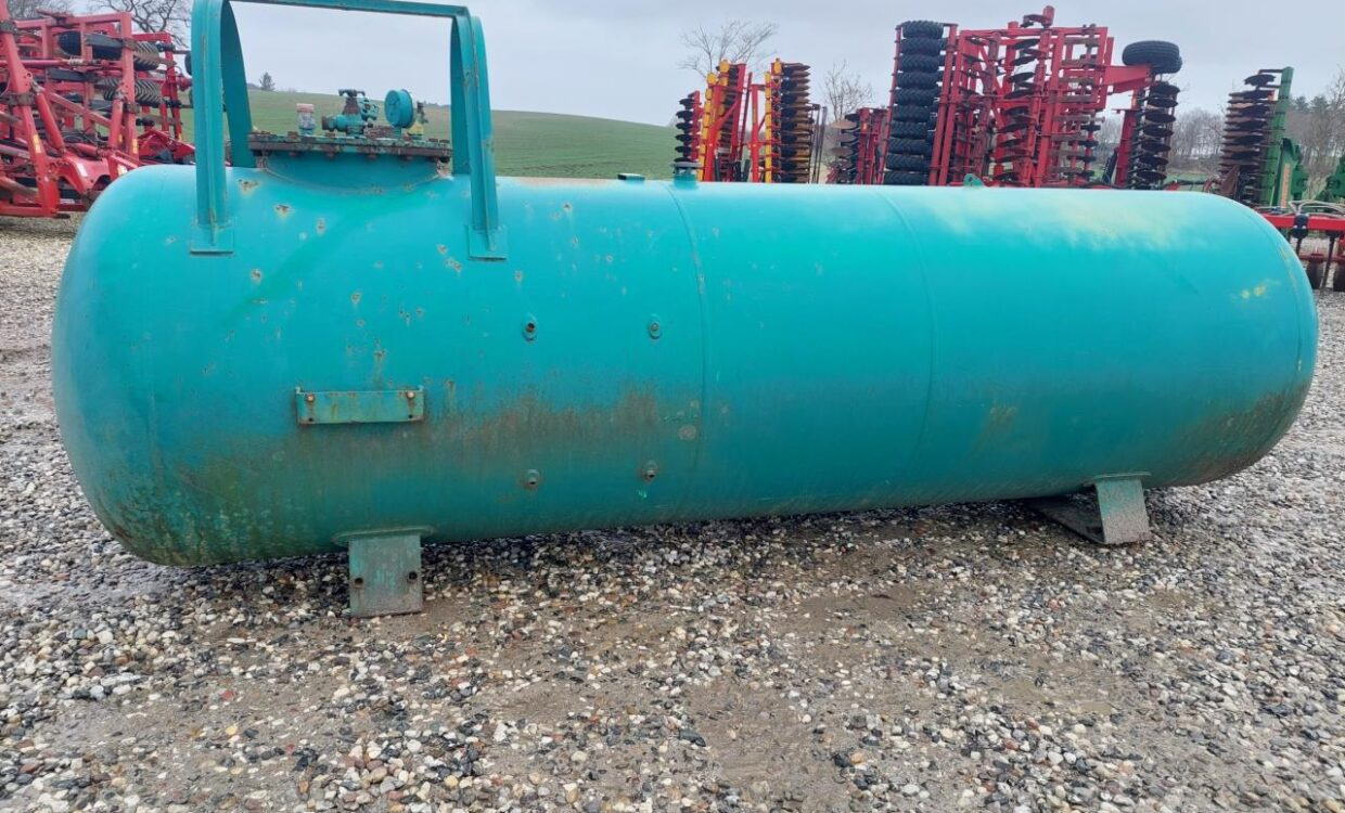 Agrodan Ammoniaktank 2500 kg - Bemestingstechniek, Opslagtank: afbeelding 1 Agrodan Ammoniaktank 2500 kg - Bemestingstechniek, Opslagtank: afbeelding 1