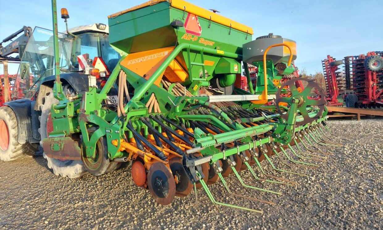 Amazone AD-P 403 / KG 4000 Greendrill - Zaaicombinatie: afbeelding 3 Amazone AD-P 403 / KG 4000 Greendrill - Zaaicombinatie: afbeelding 3