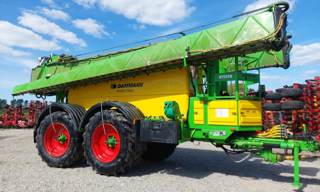 Dammann ANPA 8036 Profi Class - Getrokken veldspuit: afbeelding 1 Dammann ANPA 8036 Profi Class - Getrokken veldspuit: afbeelding 1