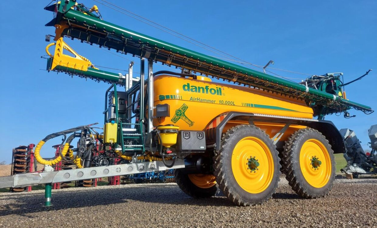Danfoil AirHammer 10.000 L -36m - Getrokken veldspuit: afbeelding 3 Danfoil AirHammer 10.000 L -36m - Getrokken veldspuit: afbeelding 3