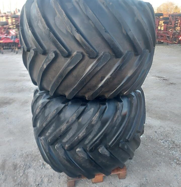 Good Year Terra 66X43.00 (Amazone UX) - Band voor Veldspuit: afbeelding 2 Good Year Terra 66X43.00 (Amazone UX) - Band voor Veldspuit: afbeelding 2