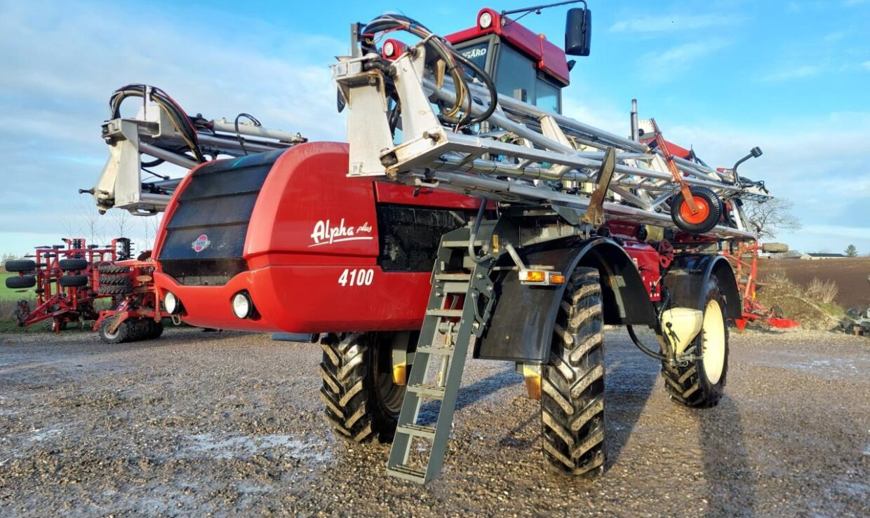 Hardi Alpha Plus 4100 - 36m med GPS - Zelfrijdende veldspuit: afbeelding 3 Hardi Alpha Plus 4100 - 36m med GPS - Zelfrijdende veldspuit: afbeelding 3