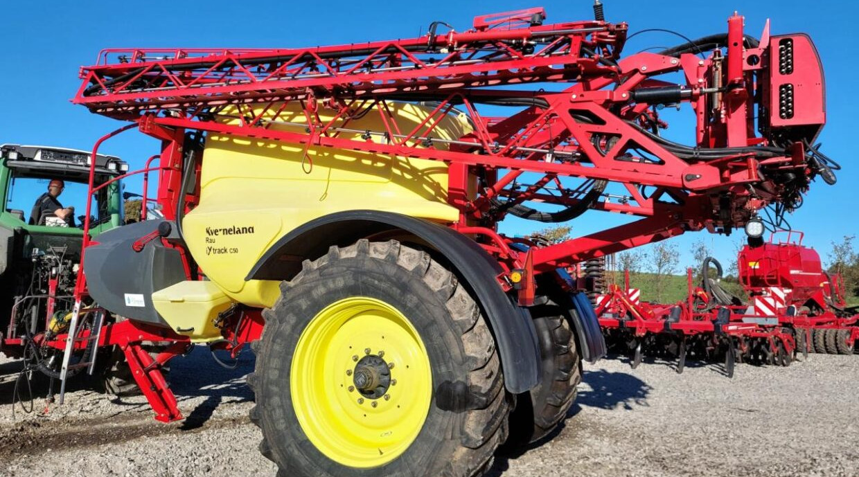 Kverneland Ixtrack C50 - 30 m - Getrokken veldspuit: afbeelding 3 Kverneland Ixtrack C50 - 30 m - Getrokken veldspuit: afbeelding 3
