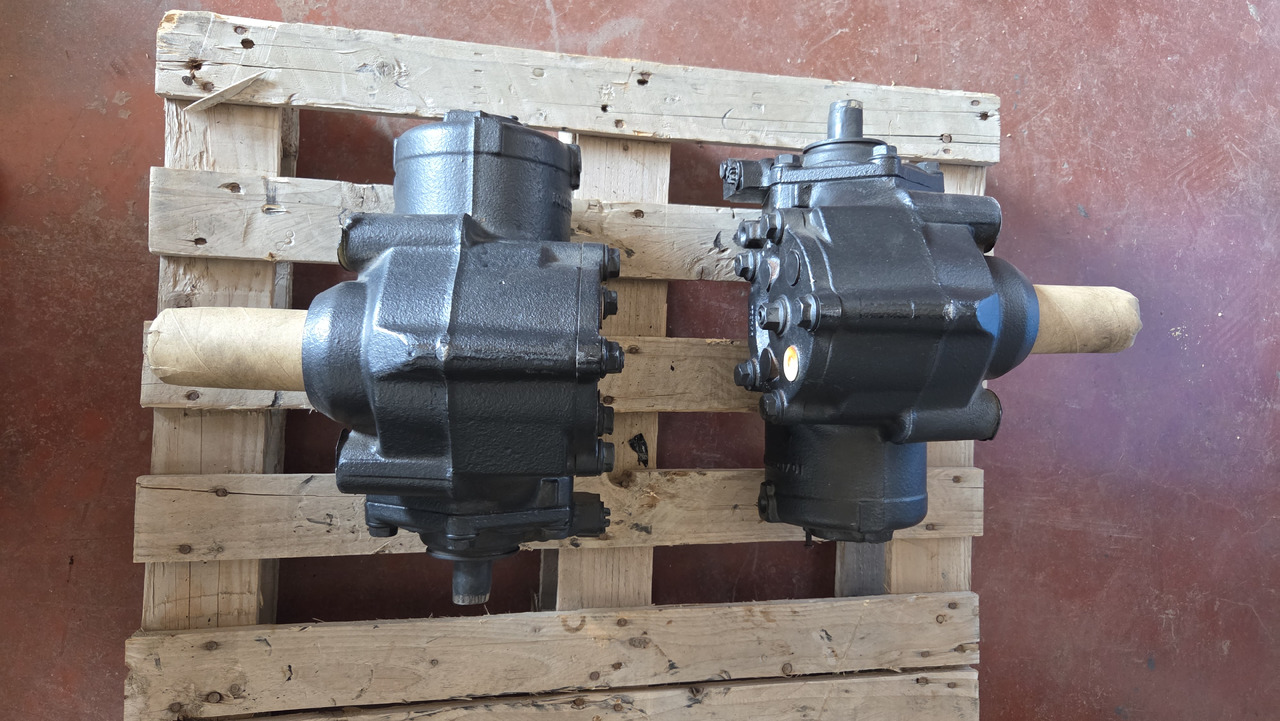 MERCEDES-BENZ POWER  STEERING   ACTROS MP3 - Stuurwiel: afbeelding 3 MERCEDES-BENZ POWER  STEERING   ACTROS MP3 - Stuurwiel: afbeelding 3